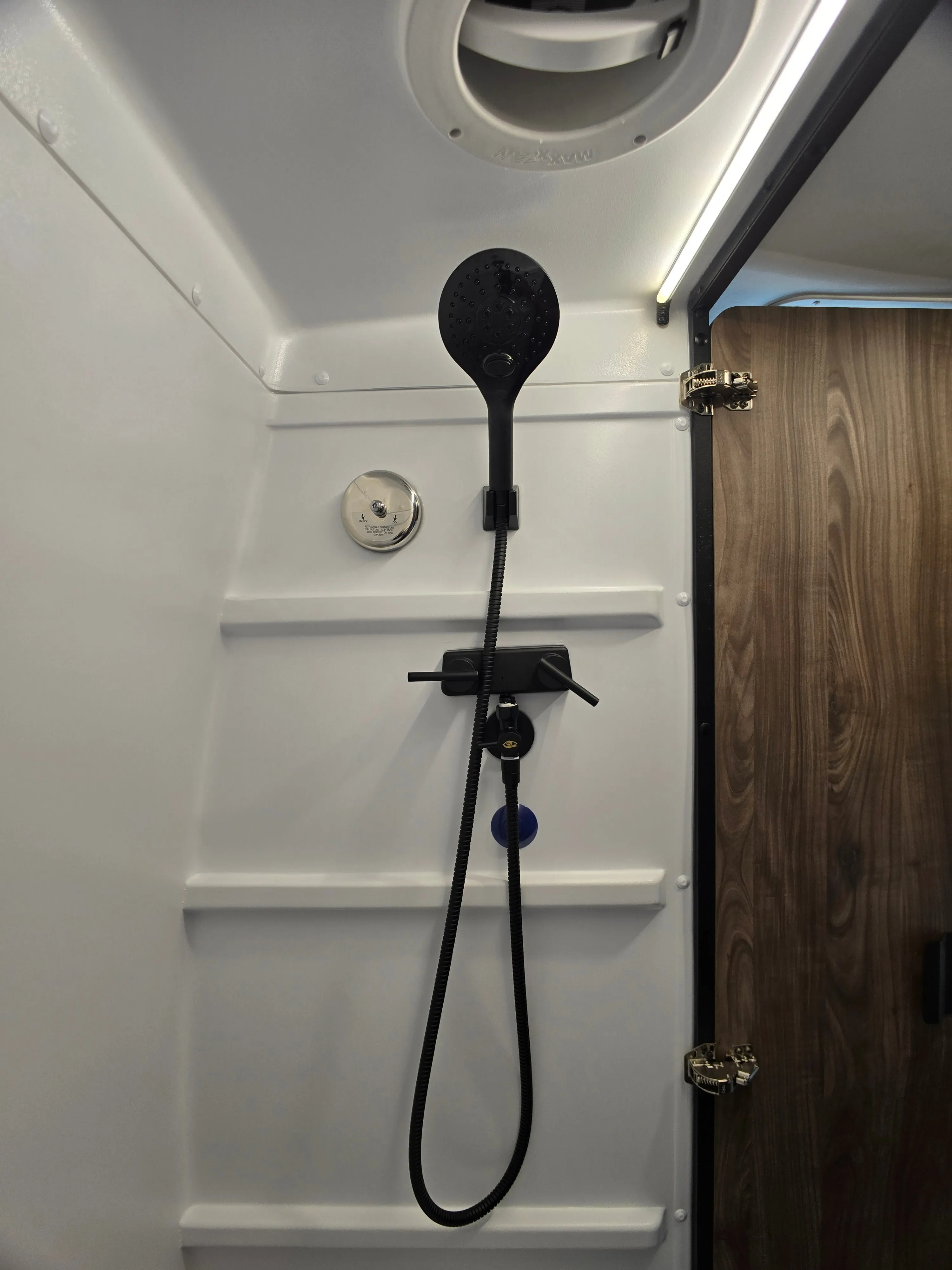 2025 Tiffin GH1 Adventure Bar with Starlink & Upgraded Battery