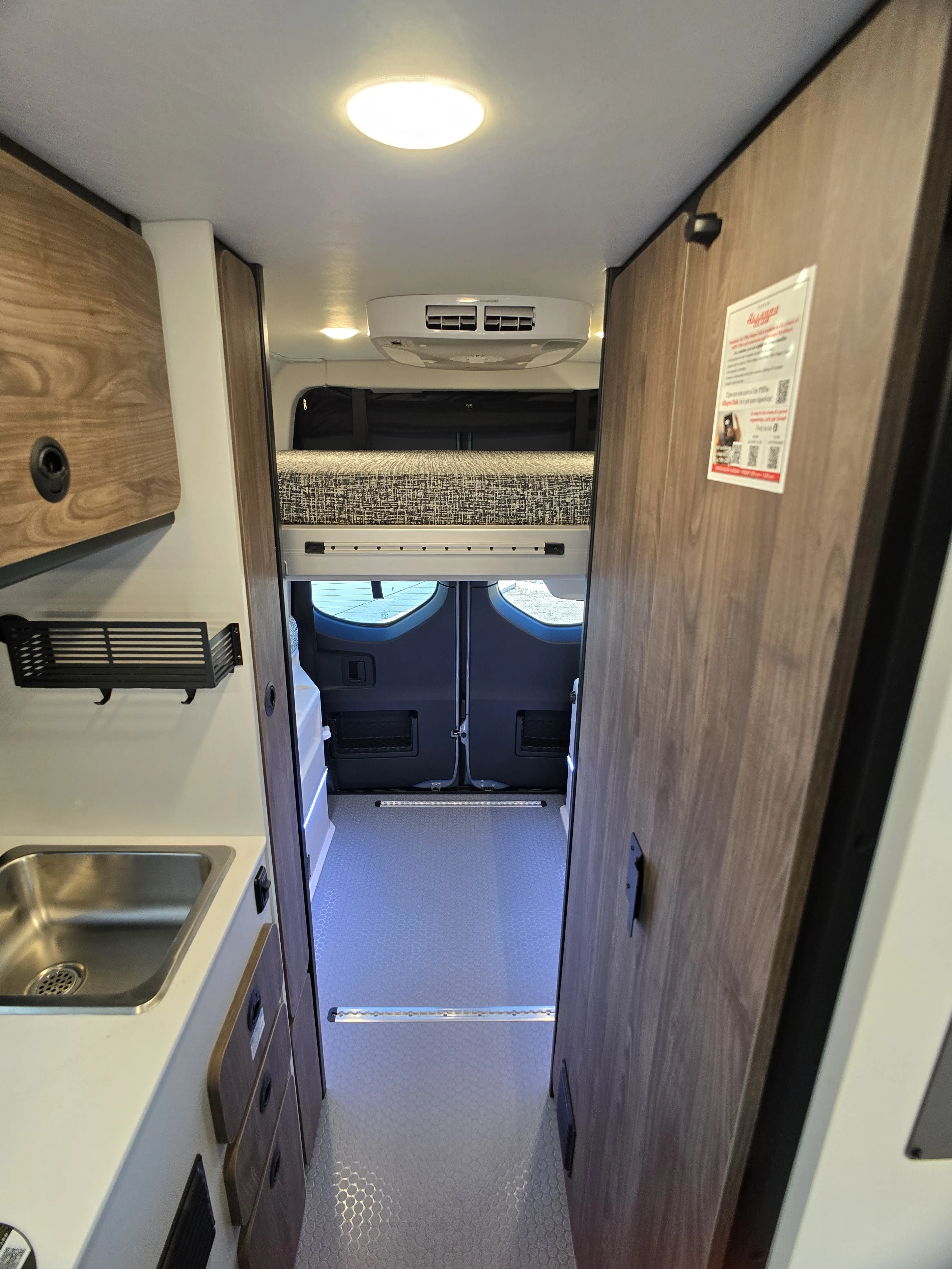 2025 Tiffin GH1 Adventure Bar with Starlink & Upgraded Battery