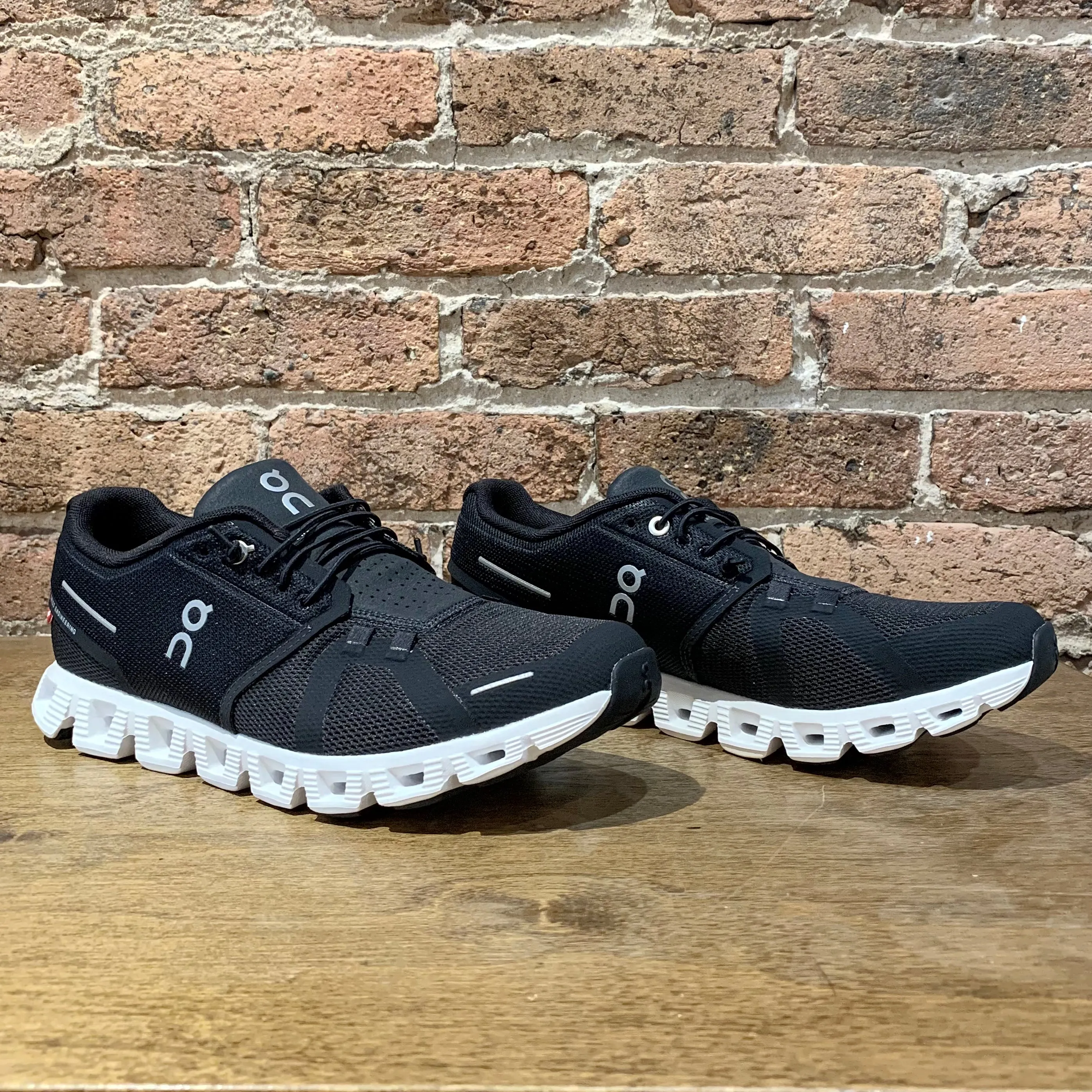 Men's Cloud 5 Black/White