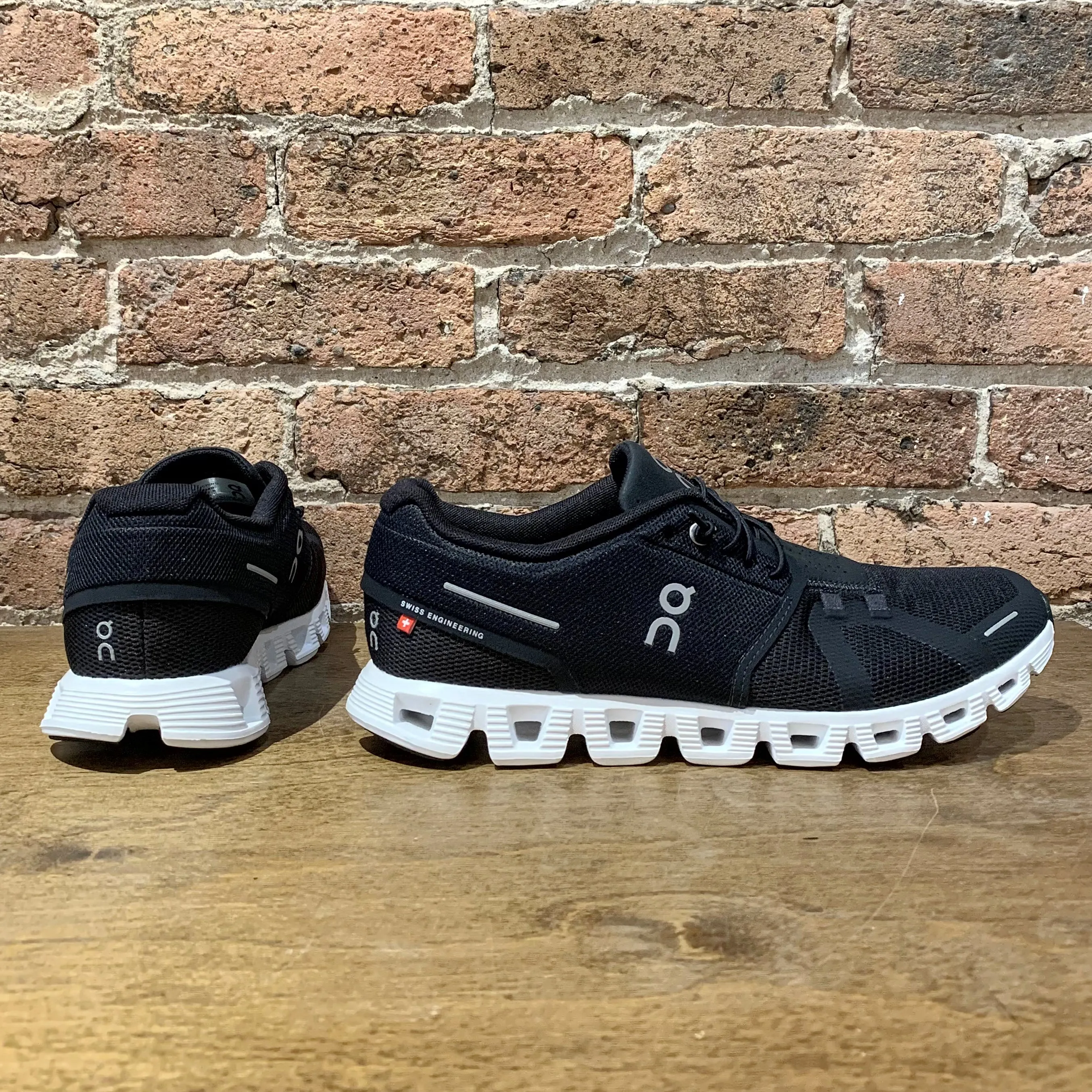 Men's Cloud 5 Black/White