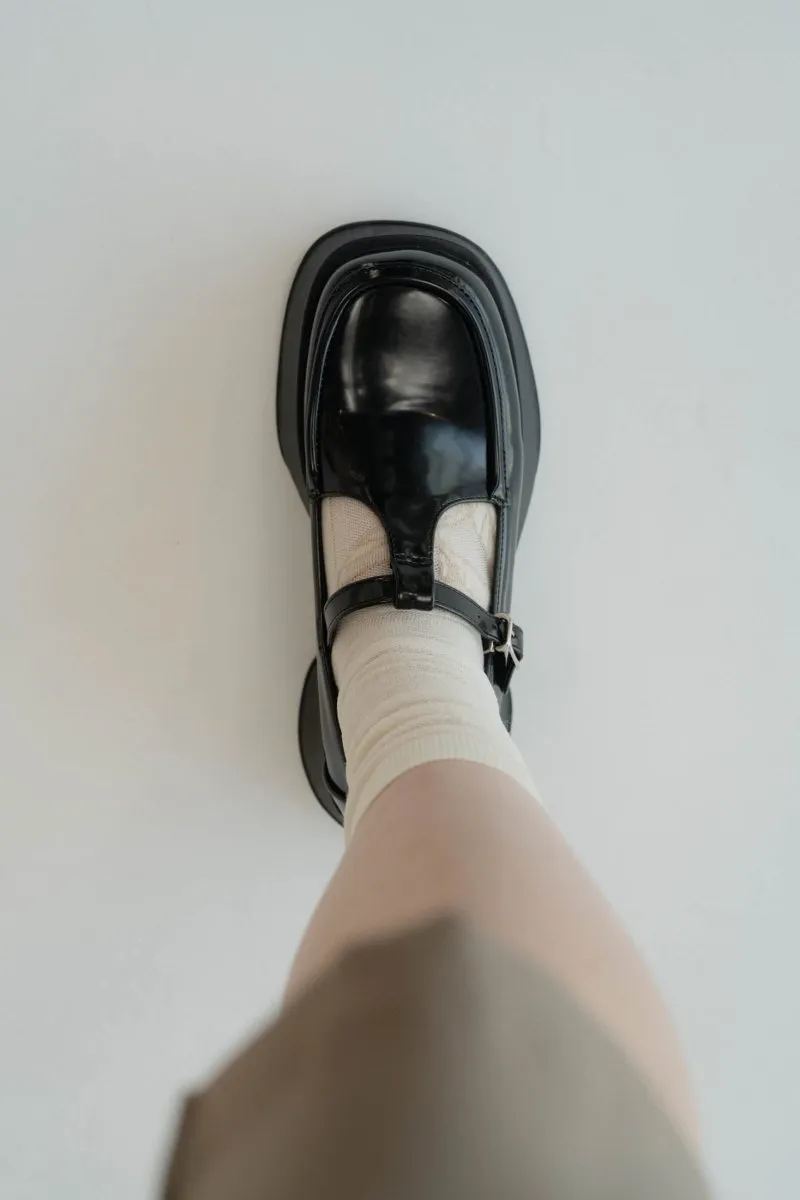 platform loafers/black