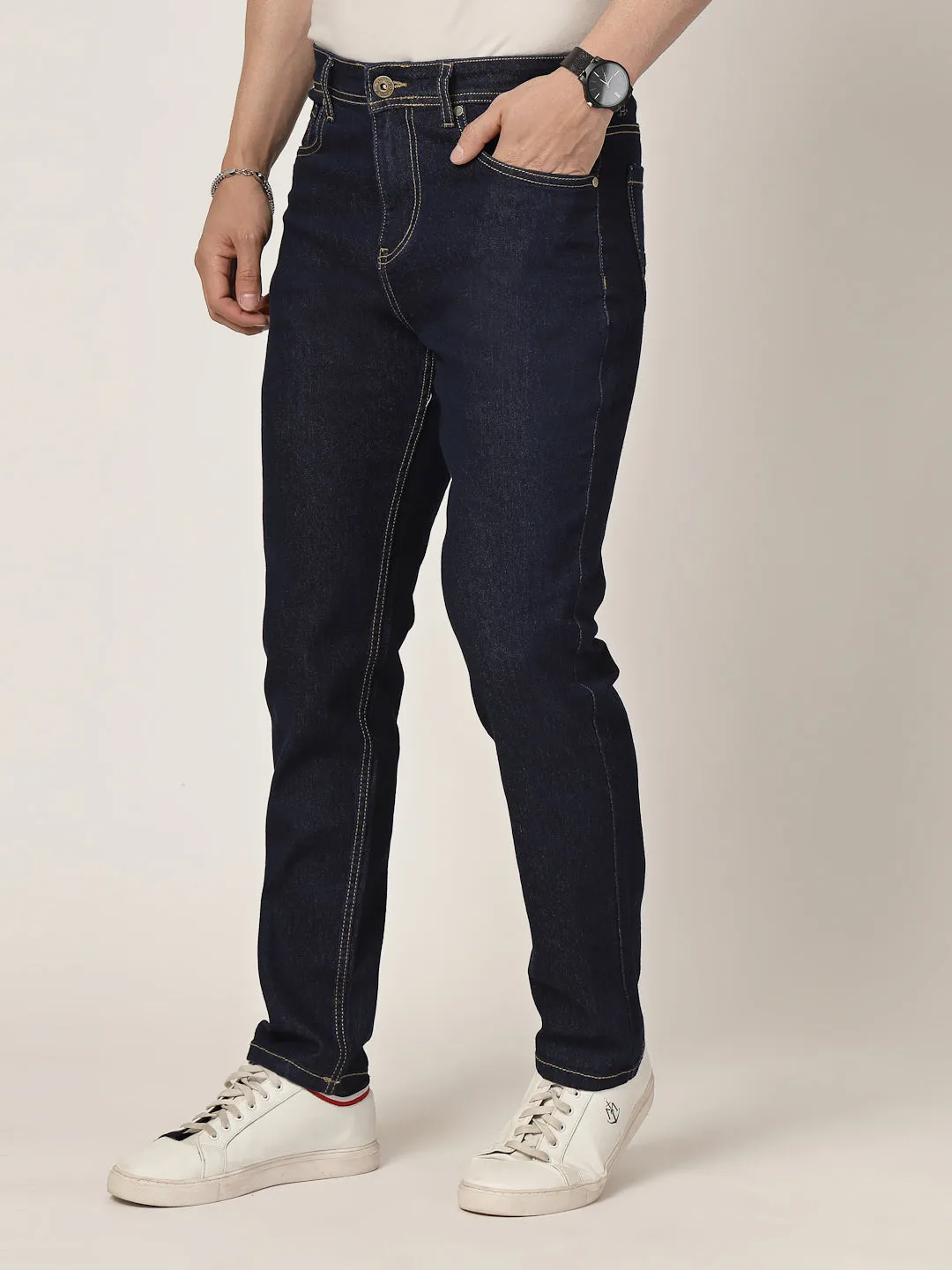 Style Quotient Men Dark Blue Regular Fit Mid Rise Stretchable Jeans